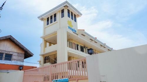 Posada Reddoorz Plus Near Talisay Town Center