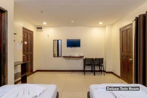Paopao Hotel & Residences