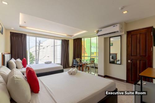 Paopao Hotel & Residences