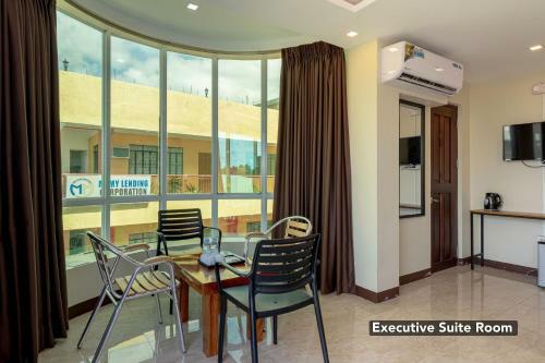 Paopao Hotel & Residences