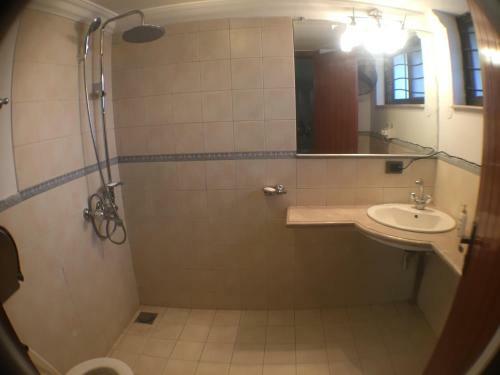 Hostal E Lodge