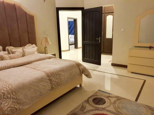 Hostal Royal Villa F-10/2
