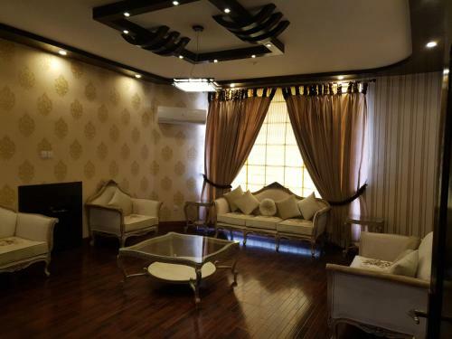 Hostal Royal Villa F-10/2