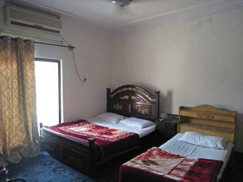 Hostal Al Abbas Guest House