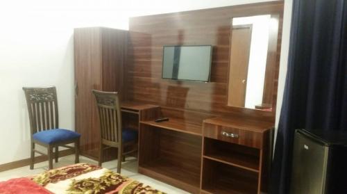 Hotel Comfort Inn (r)