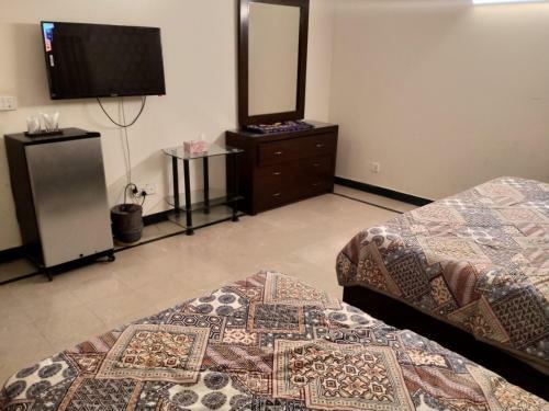 Hostal Elegance Services-4