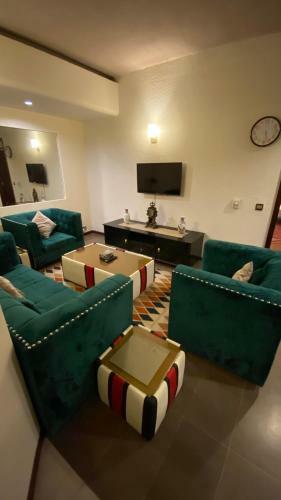 Silver Oaks Luxury Apartments