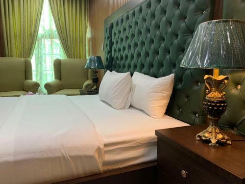 Hostal Royal Motel Executive