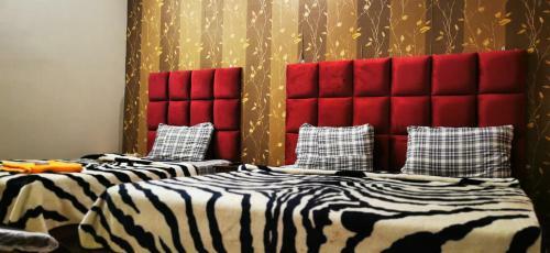 Hostal Rehaish Inn Guest House