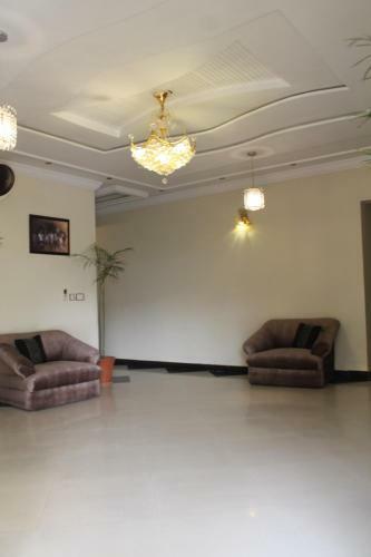 Hostal Mudan Regency Guest House