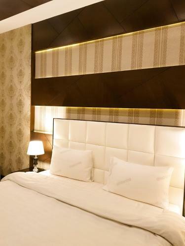 Hotel Candlewood Residency