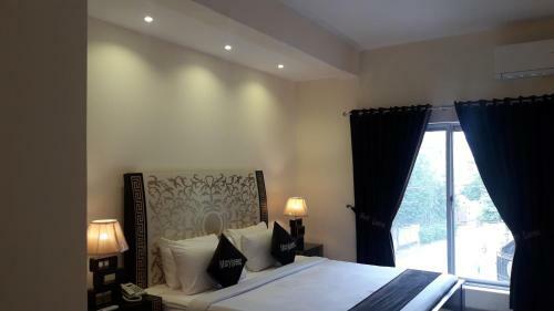 Maryleena Hotel Gulberg