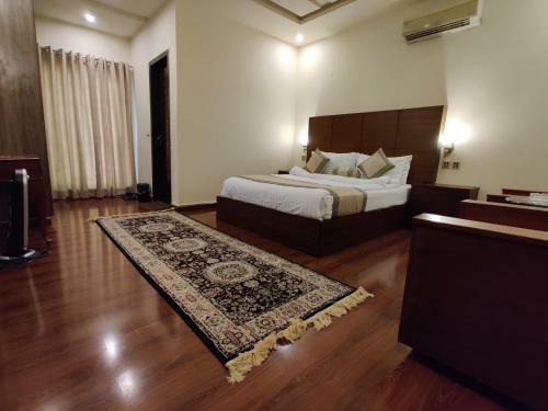 Hotel Shelton?s Rezidor Lahore