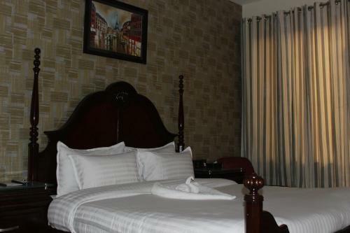 Lawrence Luxury Apartments Lahore