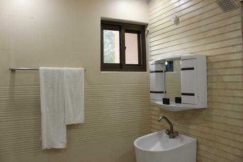 Lawrence Luxury Apartments Lahore