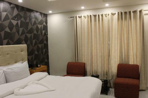 Lawrence Luxury Apartments Lahore