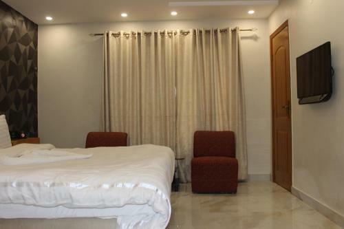 Lawrence Luxury Apartments Lahore