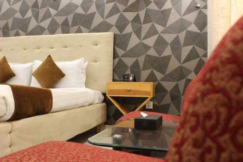 Lawrence Luxury Apartments Lahore