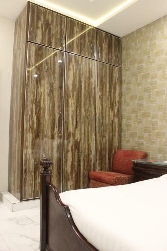 Lawrence Luxury Apartments Lahore