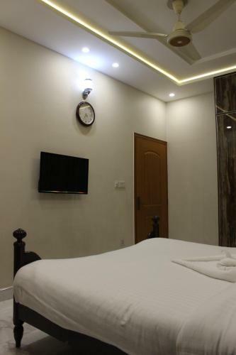 Lawrence Luxury Apartments Lahore