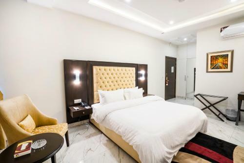 Hotel One Mm Alam Road, Lahore