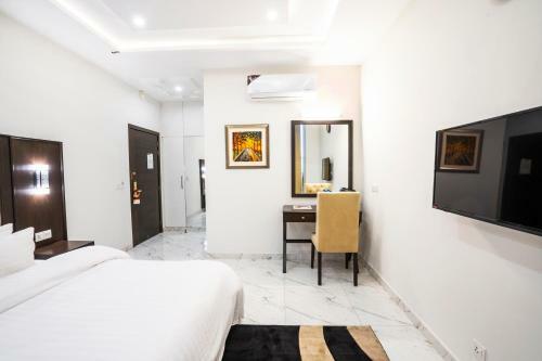 Hotel One Mm Alam Road, Lahore