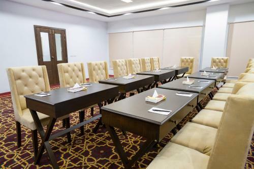 Hotel One Mm Alam Road, Lahore