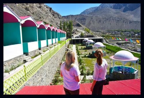 Hotel Mountain Lodge Skardu