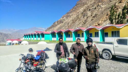 Hotel Mountain Lodge Skardu