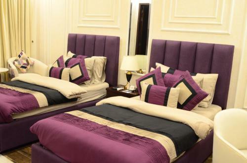 Belmorris Hotels & Resorts