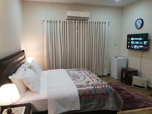 Hostal Alpha Guest House