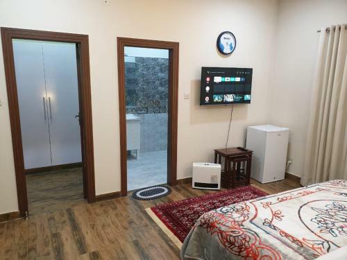 Hostal Alpha Guest House