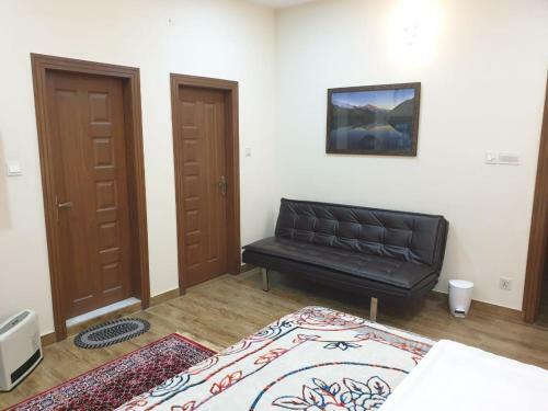 Hostal Alpha Guest House