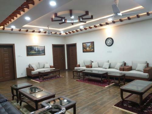 Hostal Alpha Guest House