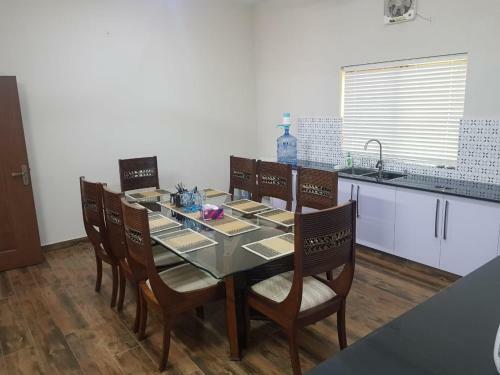 Hostal Alpha Guest House