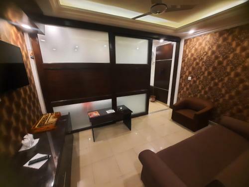 Amin Hotel