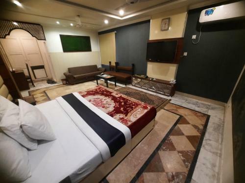 Amin Hotel