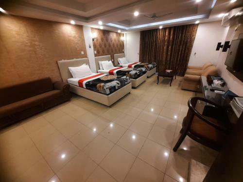 Amin Hotel