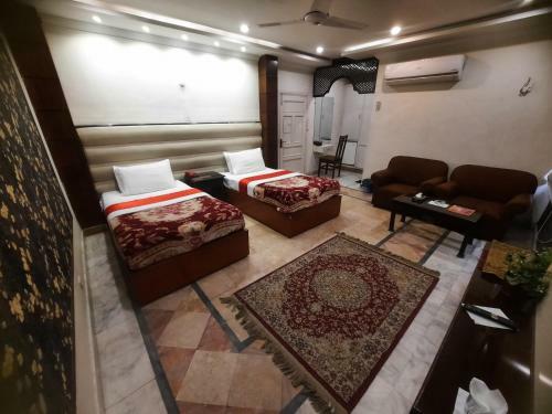 Amin Hotel