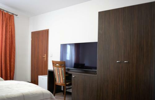 Hotel Go?ciniec Czarci M?yn