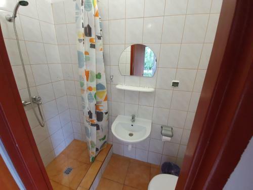 Bed & Breakfast Pensjonat T??niowa 6
