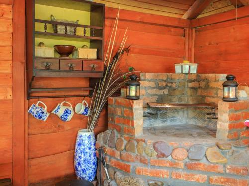 Lovely Apartment In Darlowo With Pool & Garden
