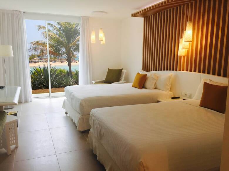 La Creole Beach Hotel & Spa
