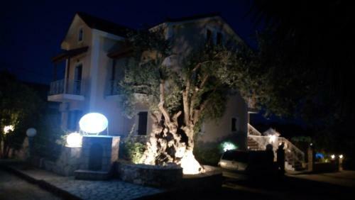 Marketos Apartments
