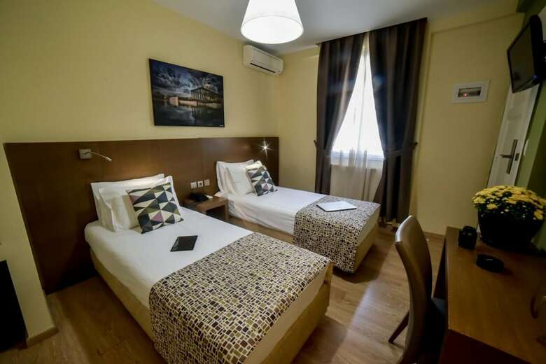 Hotel Orestias Kastorias