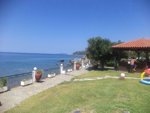 Alexiadis Apartments