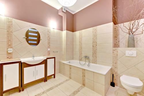 Neptun Park Sunny 2 Bedrooms Apartment