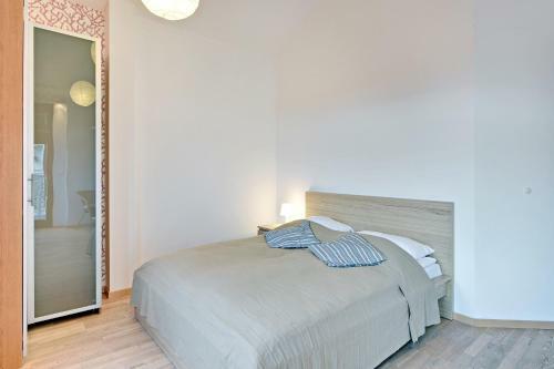 Neptun Park Sunny 2 Bedrooms Apartment