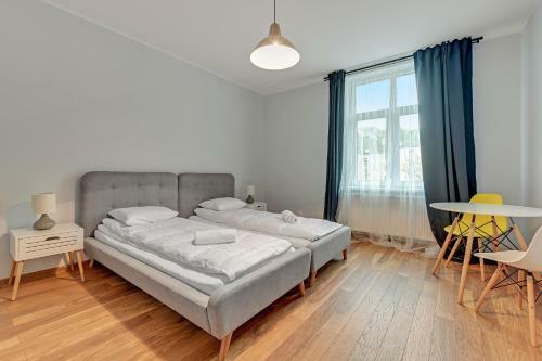 Seaside Boulevard - Top Location Apartment