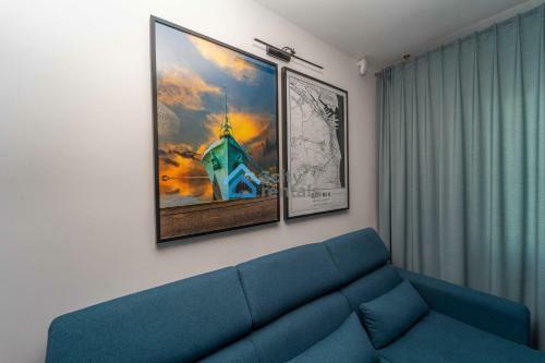 Navy Blue Superior Apartment